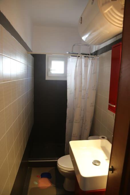 2Ndhome Peraía Екстериор снимка